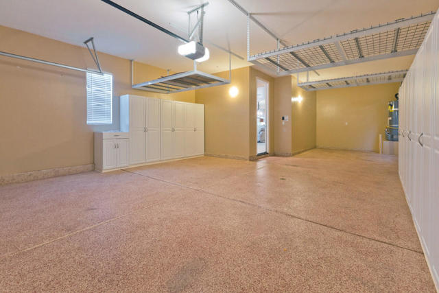 462 Via De La Paz, Palm Desert CA: https://media.crmls.org/mediaz/4d2b3e3a-1fcf-42cf-baaf-491f1b4dc912.jpg