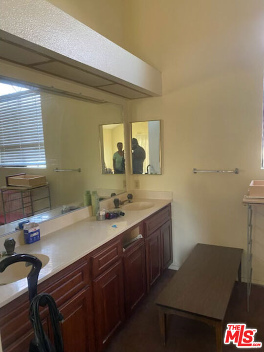 MLS #25541663 image #2