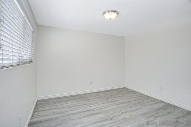 Image 18 of 25 For 4737 34th St  Unit #7