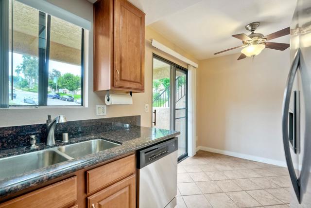 3796 San Ramon # 51, Oceanside, California 92057, 2 Bedrooms Bedrooms, ,1 BathroomBathrooms,Residential Lease,For Rent,3796 San Ramon # 51,CRNDP2506811
