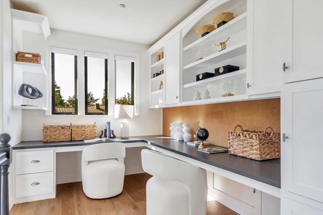 405 Spruce Lane, Palo Alto CA: https://media.crmls.org/mediaz/4d2c54c6-275f-4cad-a1aa-a870abb59f04.jpg