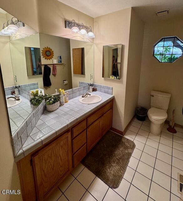 Detail Gallery Image 12 of 21 For 232 N Fairway Dr, Lake Arrowhead,  CA 92352 - 3 Beds | 2 Baths