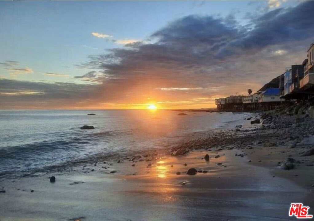 20638 PACIFIC COAST Highway #7
