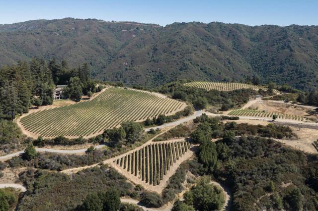 25200 Loma Prieta Avenue, Los Gatos CA: https://media.crmls.org/mediaz/4d2dfc83-0410-4379-90f2-928b9c27365e.jpg