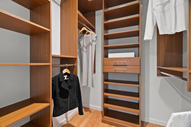 10 9th Avenue, San Mateo CA: https://media.crmls.org/mediaz/4d2edd66-ff66-46dd-bb59-070634d6ba92.jpg
