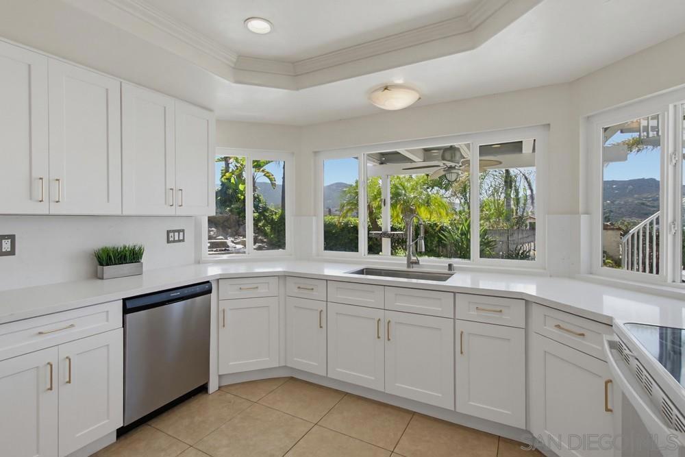17766 Aguamiel Rd - photo 15