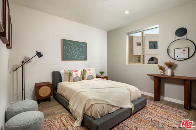 1483 W Vista Way, San Pedro CA: https://media.crmls.org/mediaz/4d30032a-88c9-45b0-a25a-05fbcb6c97db.jpg