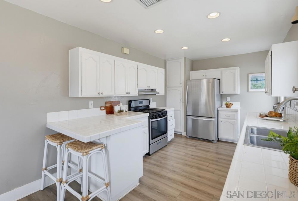 3144 Bancroft St - photo 16