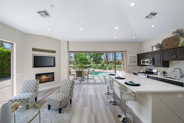 48170 Hjorth Street, Indio CA: https://media.crmls.org/mediaz/4d31451f-32f1-4592-85ad-2bd1679fcc2d.jpg