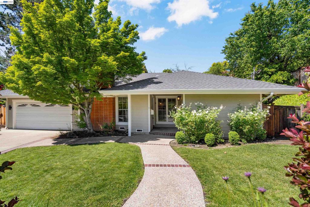 1413 Goleta Ct
