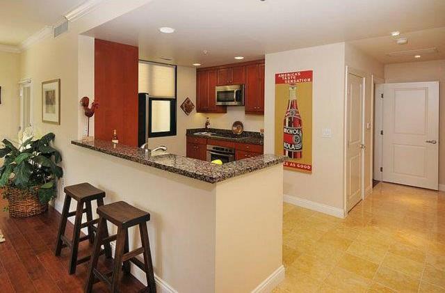 225 9th Avenue, San Mateo CA: https://media.crmls.org/mediaz/4d31e843-af11-4675-84e3-ab17fd157739.jpg
