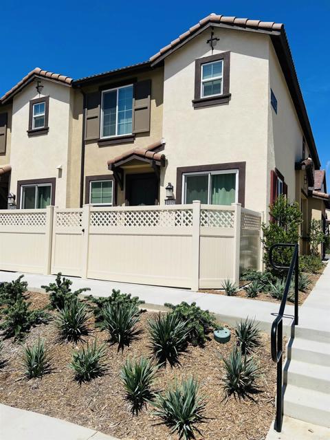 Detail Gallery Image 1 of 1 For 24128 Tuscany Ave #2105,  Murrieta,  CA 92562 - 3 Beds | 2 Baths