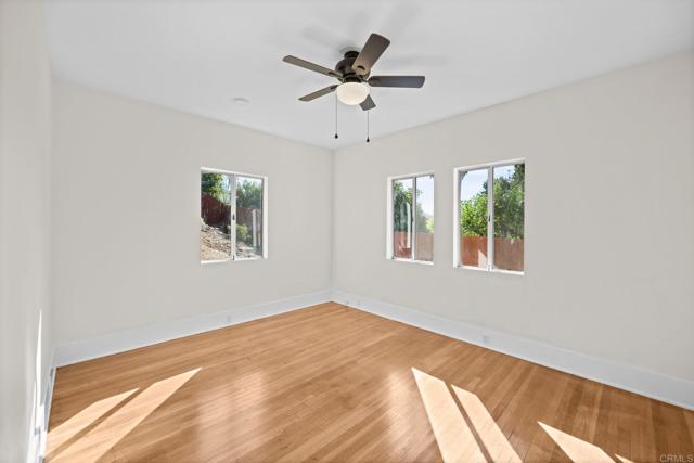 1239 La Presa Avenue, Spring Valley CA: https://media.crmls.org/mediaz/4d331bfc-b3ee-47ee-9613-1896a10a858c.jpg