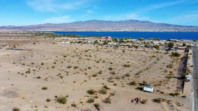 Image 81 of 83 For 12600 Havasu Lake Road