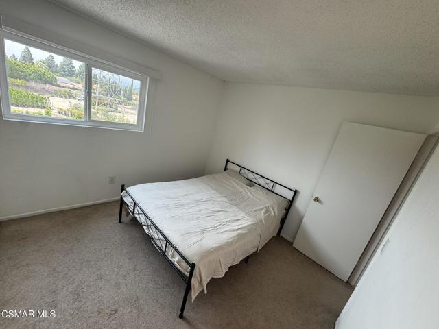 10331 Lindley Avenue, Porter Ranch CA: https://media.crmls.org/mediaz/4d338ac6-a9be-4b5d-9259-dd28d3dd1255.jpg