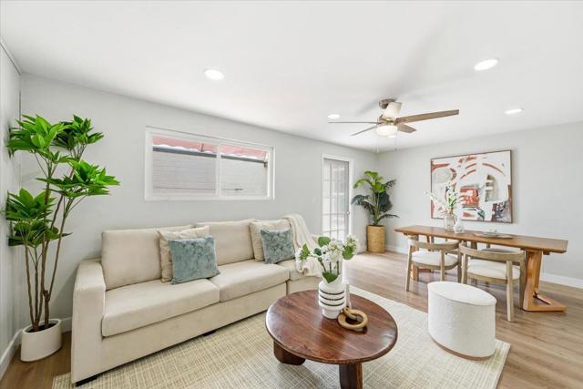 32915 Lake Erie Street, Fremont CA: https://media.crmls.org/mediaz/4d338e27-4d4e-4169-82a2-1cce4d55722d.jpg