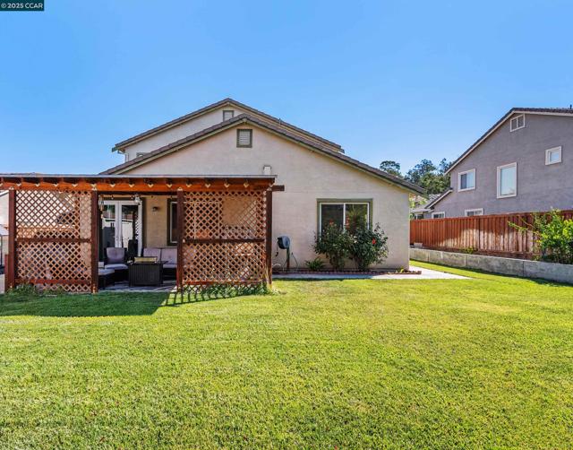 3826 Danbury Way, Fairfield CA: https://media.crmls.org/mediaz/4d34fe6a-a89f-44ac-84c0-338deb6042ce.jpg