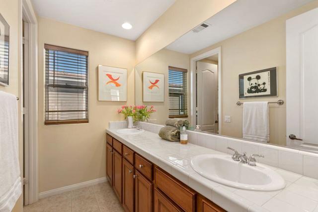 80591 Tangelo Court, Indio CA: https://media.crmls.org/mediaz/4d354e7d-f093-403f-be7f-264d0bc55561.jpg