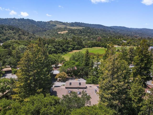 50 Bear Paw, Portola Valley CA: https://media.crmls.org/mediaz/4d359555-cf33-4153-84d2-5511a7aac206.jpg