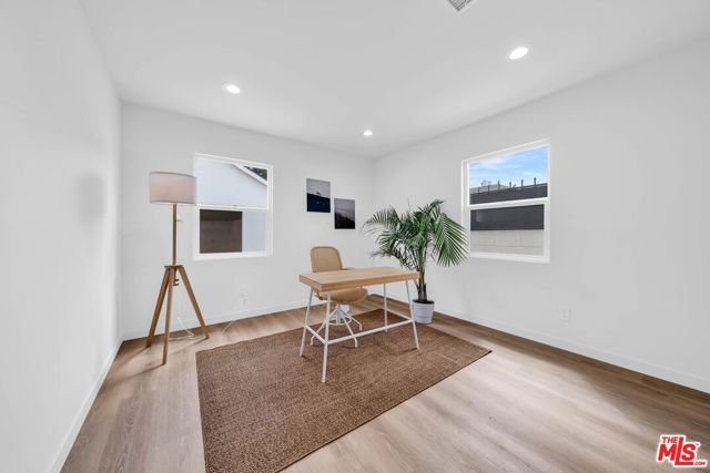 9611 S Vermont Avenue, Los Angeles CA: https://media.crmls.org/mediaz/4d35ab65-bea1-4e51-abca-b9d169e0204d.jpg
