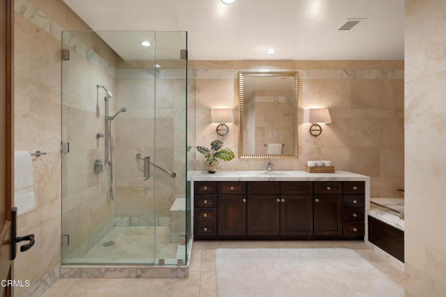 Detail Gallery Image 34 of 74 For 345 E Colorado Bld #302,  Pasadena,  CA 91101 - 3 Beds | 4/1 Baths