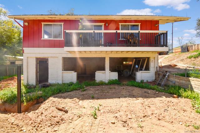 10957 VALLE VISTA ROAD, Lakeside CA: https://media.crmls.org/mediaz/4d365168-07d9-4f3c-abe2-207b21e7befd.jpg