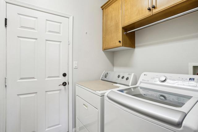 60920 Living Stone Drive, La Quinta CA: https://media.crmls.org/mediaz/4d368e03-4b52-428c-acbb-274fdab16396.jpg