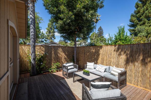 360 Fernando Avenue, Palo Alto CA: https://media.crmls.org/mediaz/4d370f0c-b3bf-4943-99ec-4513a59b894b.jpg
