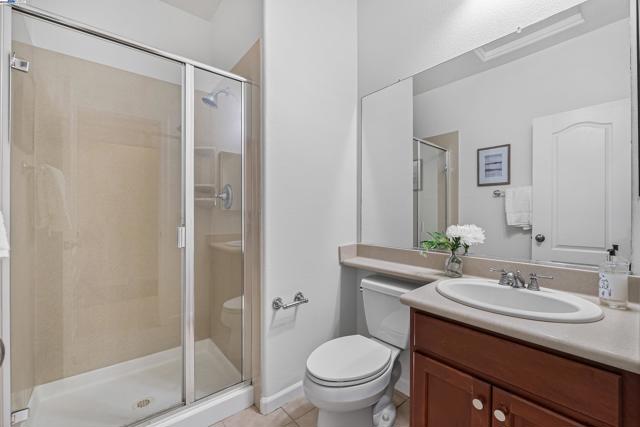 6268 Byron Ln, San Ramon CA: https://media.crmls.org/mediaz/4d3817b2-fd78-4f6a-bba3-3405a5b1ec28.jpg
