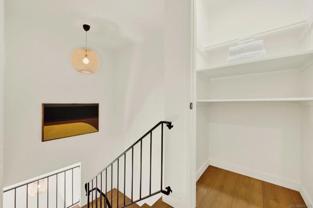 1122 Grape St, San Marcos CA: https://media.crmls.org/mediaz/4d389674-edbe-45b9-892b-48c94ce82f94.jpg