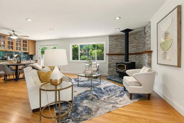 698 Emerald Hill Road, Redwood City CA: https://media.crmls.org/mediaz/4d38d8d1-b496-4453-a5fa-b5e8628b8919.jpg