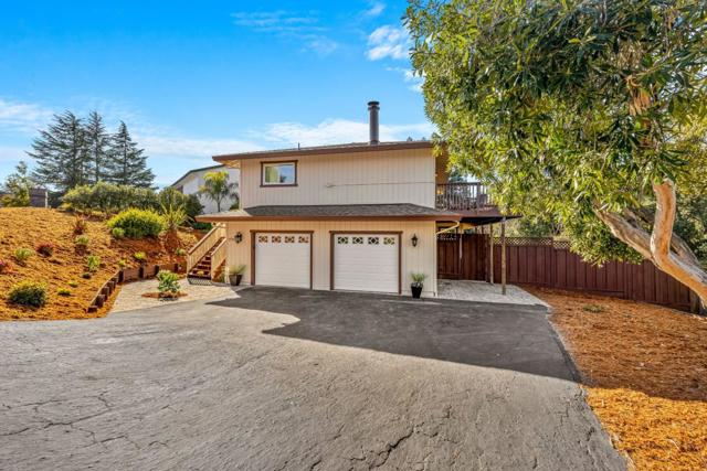 3735 Oak Canyon Lane, Morgan Hill CA: https://media.crmls.org/mediaz/4d38f945-fcca-42b2-a1a5-59ae1d70b54e.jpg