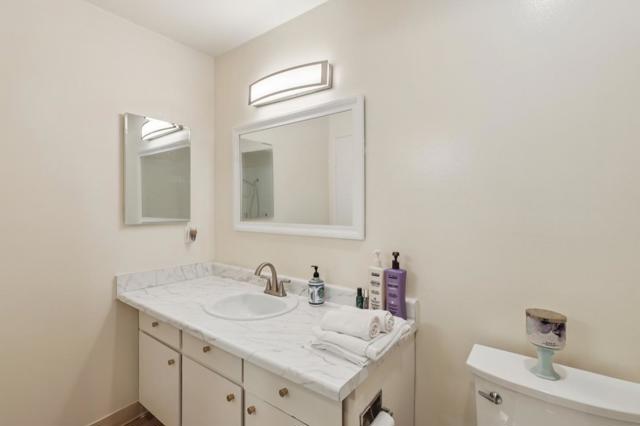 980 Kiely Boulevard, Santa Clara CA: https://media.crmls.org/mediaz/4d390f25-b7f3-48fd-8c80-bc06c2562104.jpg