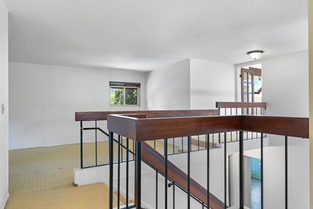 9574 Paseo Montril, San Diego CA: https://media.crmls.org/mediaz/4d3963b2-31ac-42ca-977f-0a4097116530.jpg
