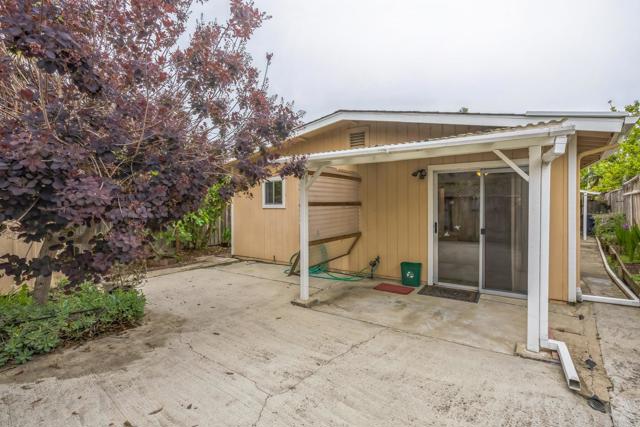 Detail Gallery Image 11 of 14 For 443 Tuttle Ave, Watsonville,  CA 95076 - 2 Beds | 2 Baths