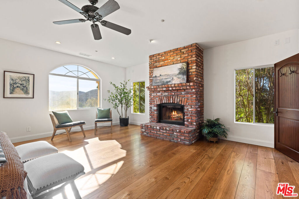 4D3Aa187 1D21 43D9 8D20 4E65Cdd82F54 13045 Ripple Creek Lane, Camarillo, Ca 93012 &Lt;Span Style='BackgroundColor:transparent;Padding:0Px;'&Gt; &Lt;Small&Gt; &Lt;I&Gt; &Lt;/I&Gt; &Lt;/Small&Gt;&Lt;/Span&Gt;