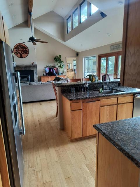 1380 Amaya Ridge Road, Soquel CA: https://media.crmls.org/mediaz/4d3b0eb7-6467-46bd-8c9d-6f0d7e99d8f3.jpg