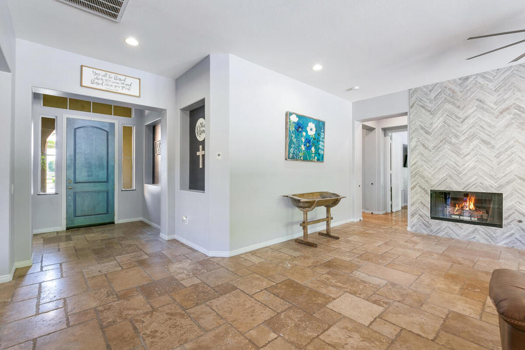 MLS #219137313DA image #1