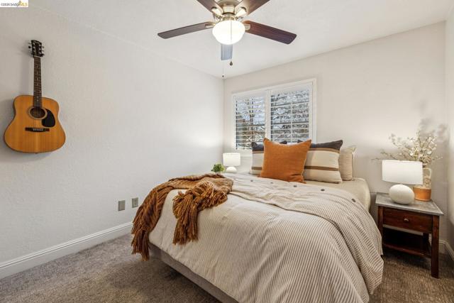 2090 Shady Creek Pl., Danville CA: https://media.crmls.org/mediaz/4d3dbddc-1ec4-4fc1-81f9-17d30800d500.jpg