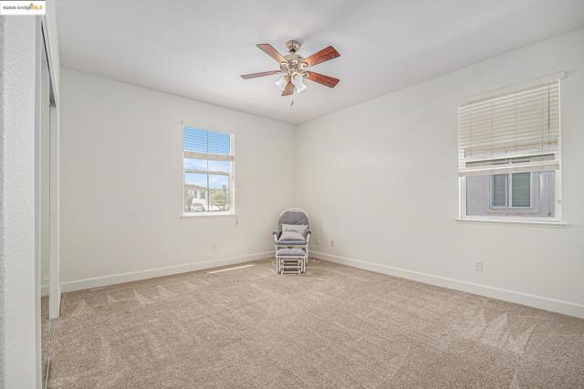 140 Ridge Crest Ct, Oakley CA: https://media.crmls.org/mediaz/4d3dd741-8832-43dd-af52-8f1e6a2eb1b5.jpg