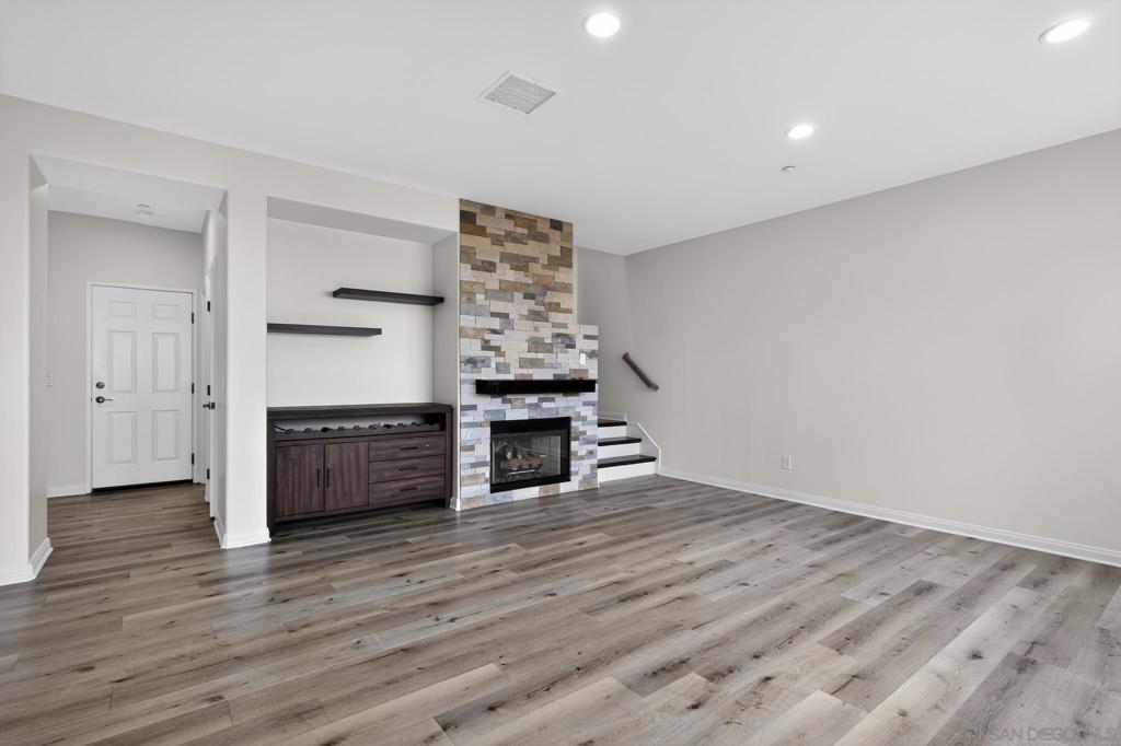 1357 Sky Ridge Ct - photo 6