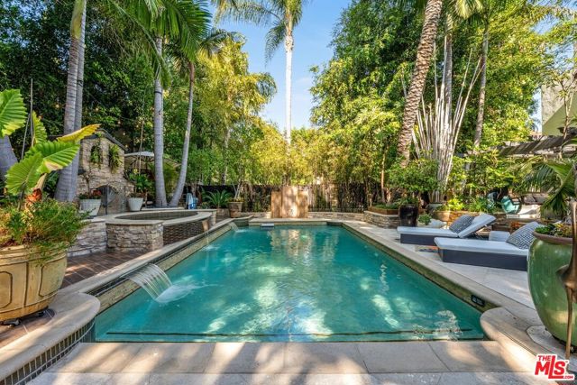 2276 La Granada Drive, Los Angeles CA: https://media.crmls.org/mediaz/4d3f0578-ed14-4bc7-9da9-c825d53b4b90.jpg