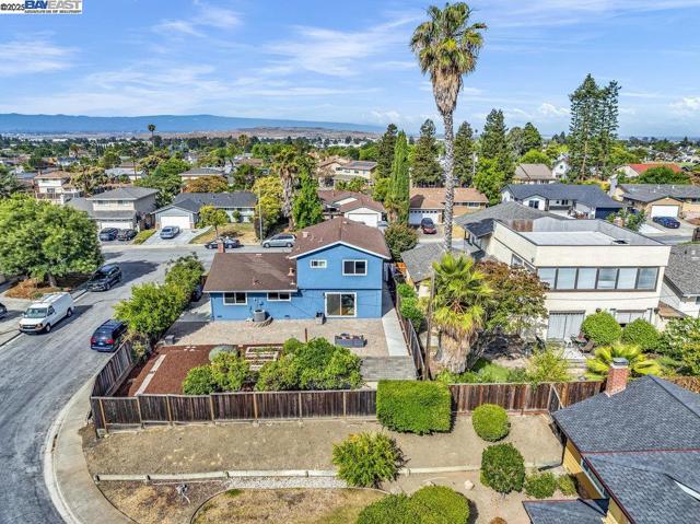 48346 Cottonwood St, Fremont CA: https://media.crmls.org/mediaz/4d3f5ed4-095c-4c8d-b73f-c325a3f1c679.jpg