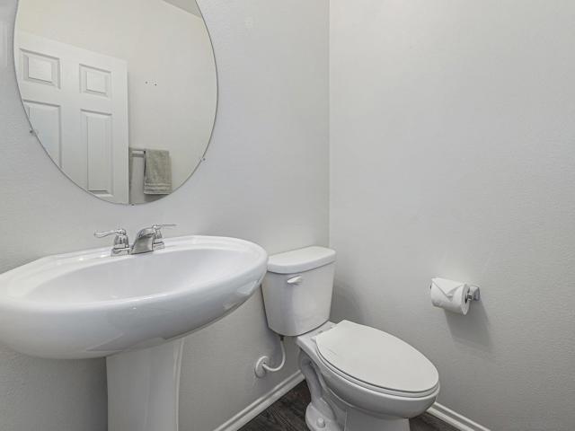 35406 Brown Galloway Ln, Fallbrook CA: https://media.crmls.org/mediaz/4d40263b-21f7-44b6-b4dc-e5ed5bf5986c.jpg