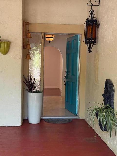 40 Cathy Lane, Scotts Valley CA: https://media.crmls.org/mediaz/4d407cc2-3a32-45d7-8e69-23f613551aac.jpg