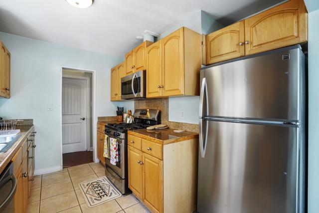 Detail Gallery Image 17 of 50 For 3492 Bayside Ln, San Diego,  CA 92109 - – Beds | – Baths