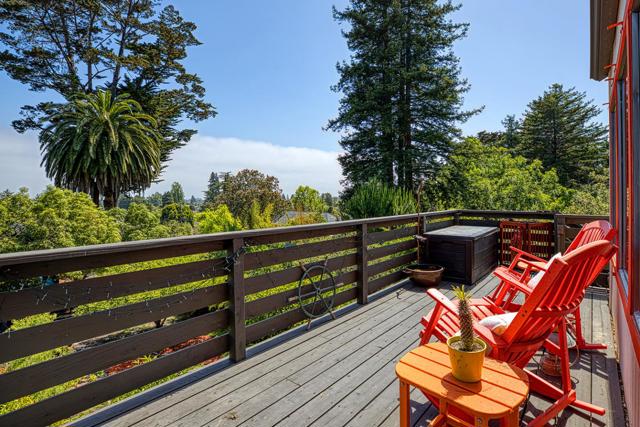 449 High Street, Santa Cruz CA: https://media.crmls.org/mediaz/4d42a5f1-6f24-4e7c-881c-0055580418a3.jpg
