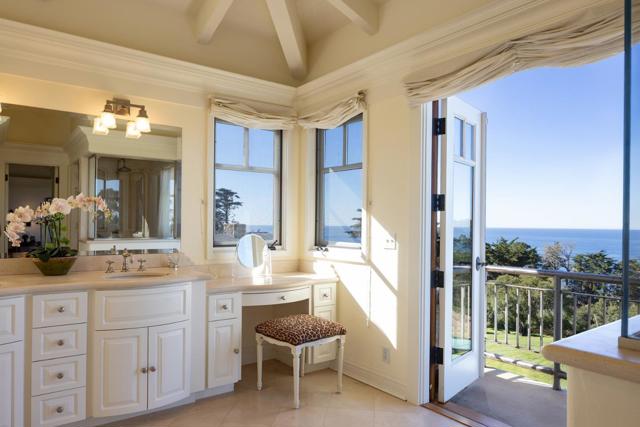 72 Fern Canyon Road, Carmel CA: https://media.crmls.org/mediaz/4d43d990-fef8-4a98-abcf-900a3099709b.jpg