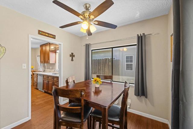 312 Oakshire Avenue, Modesto CA: https://media.crmls.org/mediaz/4d4407b9-b2bd-45db-8ae0-a068a2dd4d13.jpg