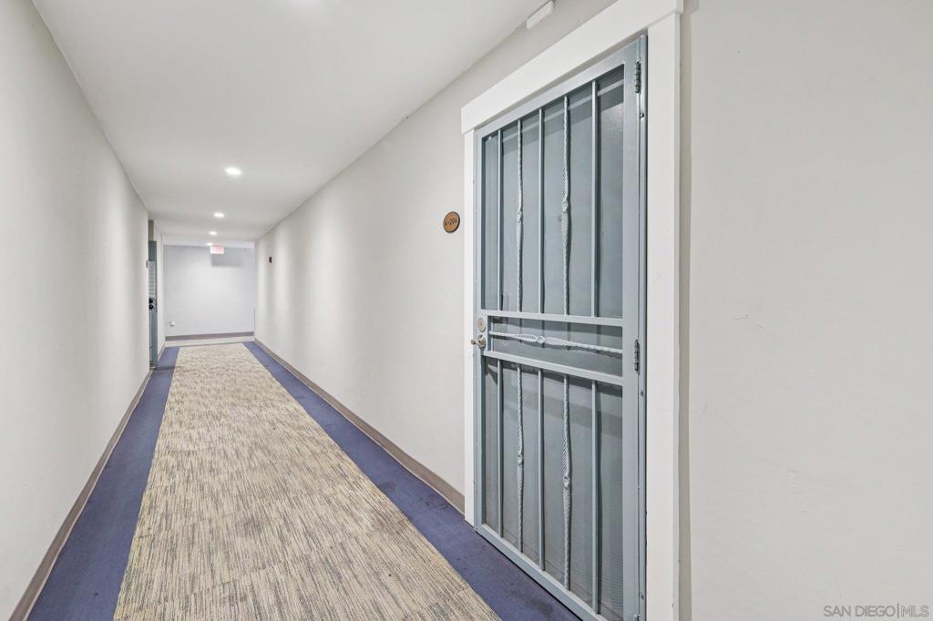 4600 Lamont St - photo 19